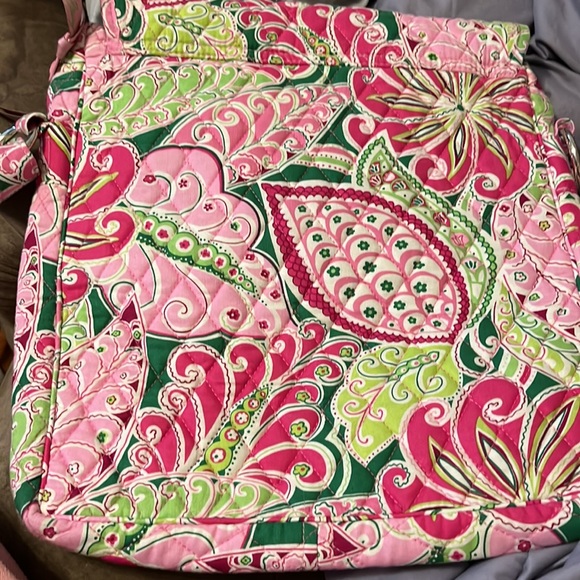 Vera Bradley Pinwheel Pink Crossbody Messenger Purse - Picture 6 of 7